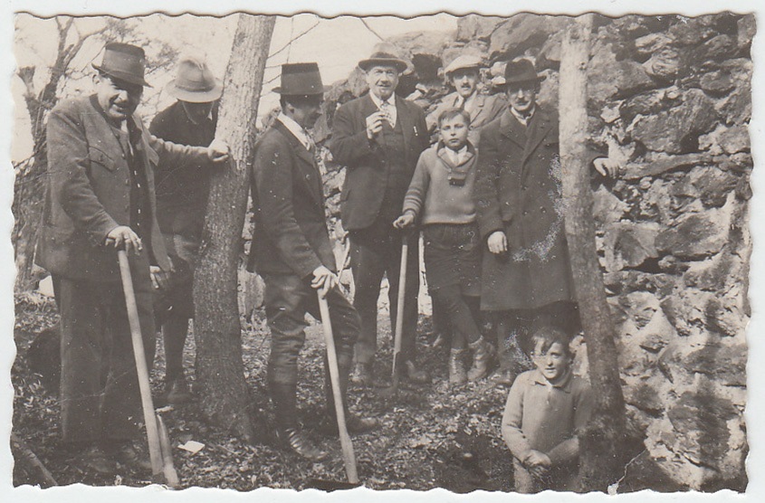 Grabung am Schimmelsprung mit Friedrich Hess